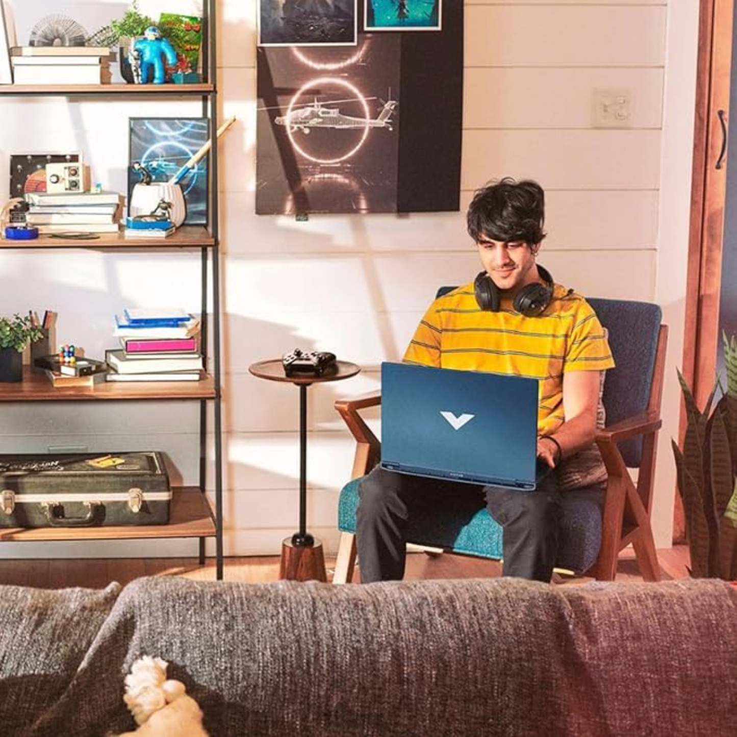 HP Victus 15.6" FHD 144Hz Gaming Laptop – AMD Ryzen 7-7445HS, RTX 4050, 16GB RAM, 512GB SSD, Mica Silver